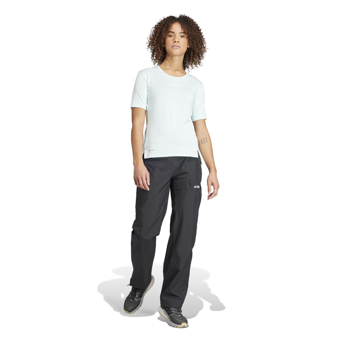 product/a/d/adidas_ib1117_7_apparel_on_model_standard_outfit_view_white.jpg