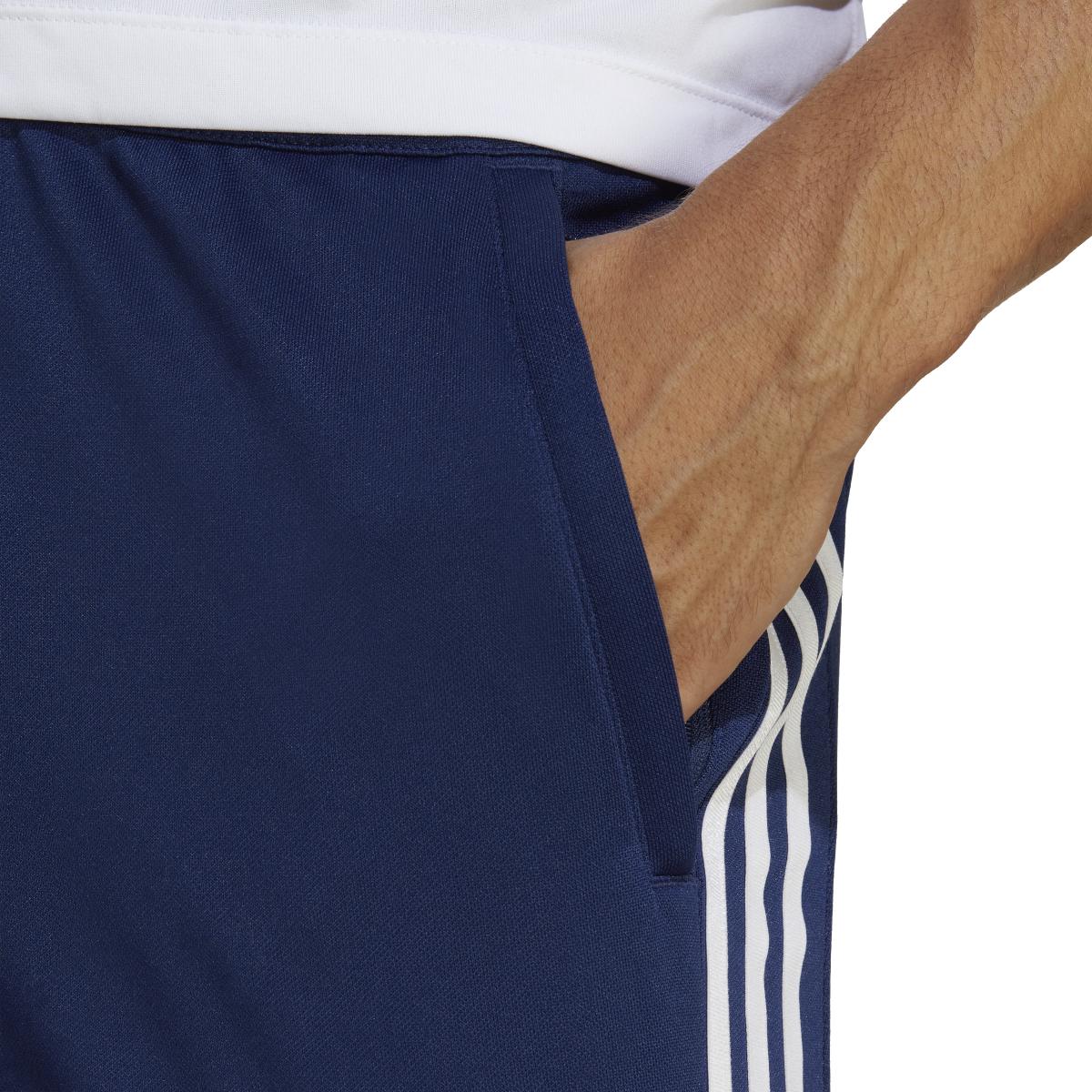 product/a/d/adidas_ib8169_6_apparel_on_model_detail_view_1_white.jpg