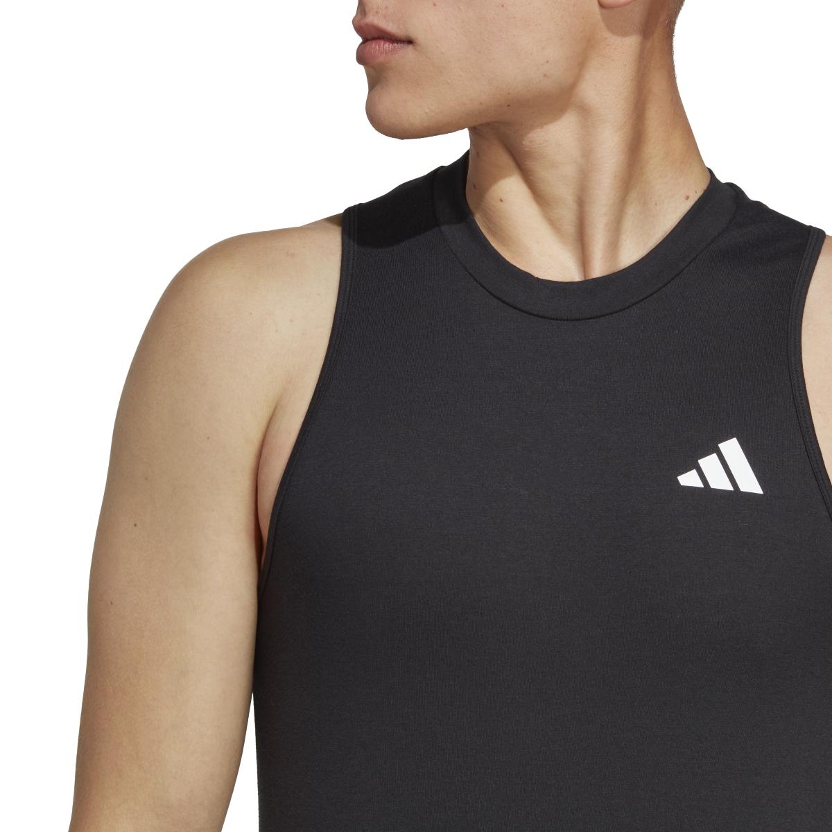 product/a/d/adidas_ic6945_7_apparel_on_model_detail_view_1_white.jpg