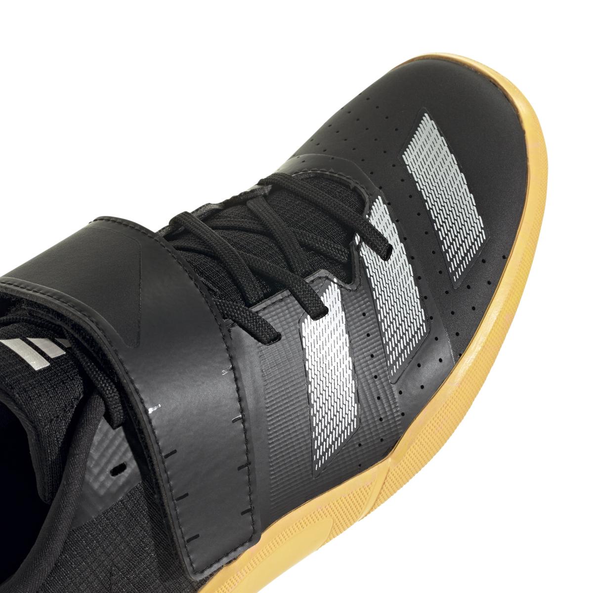 product/a/d/adidas_id2899_8_footwear_photography_detail_view_1_white.jpg