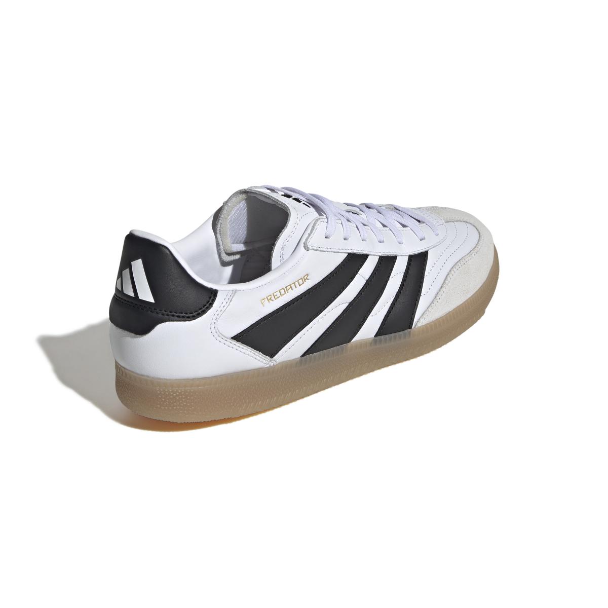 product/a/d/adidas_id3832_6_footwear_photography_back_lateral_top_view_white.jpg