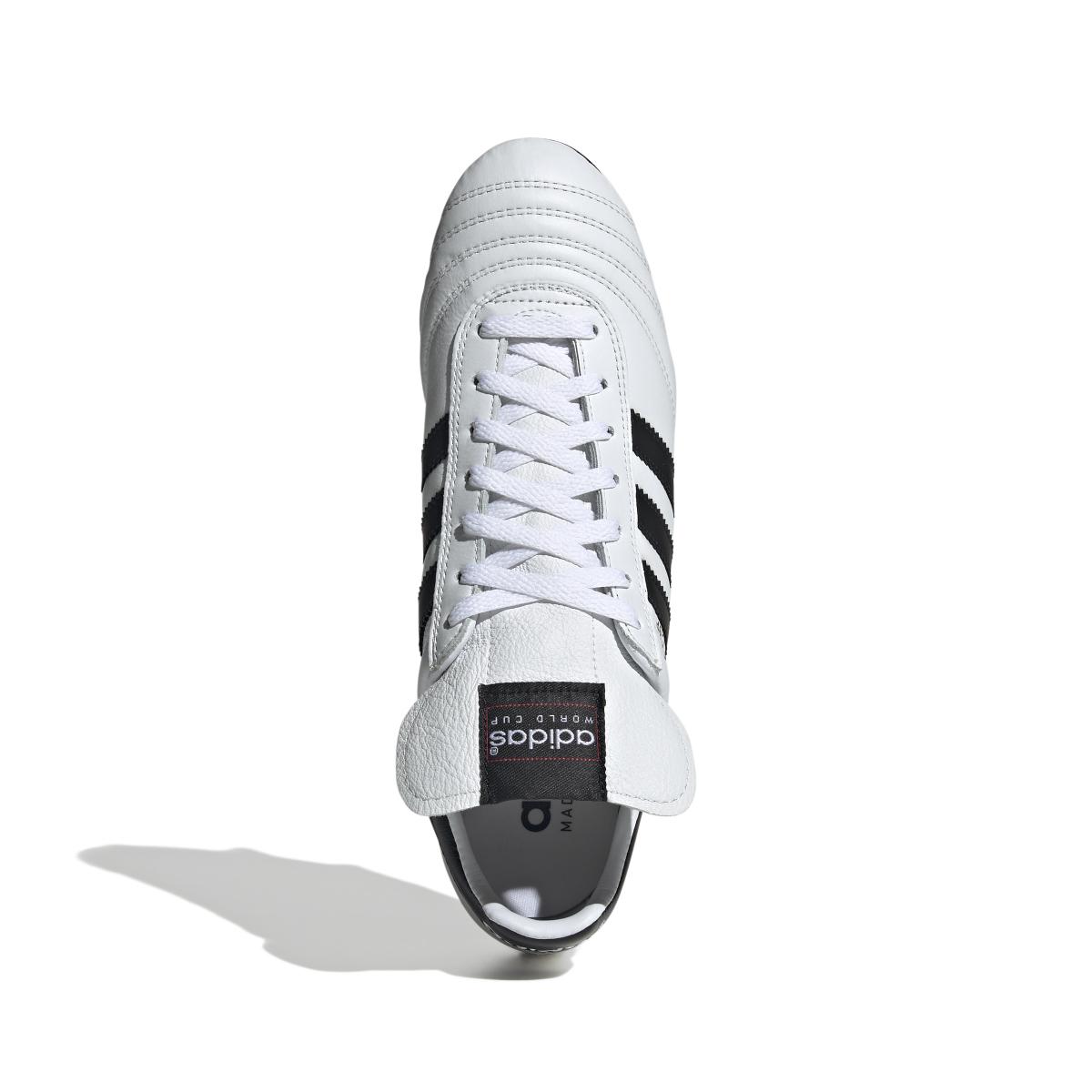 product/a/d/adidas_id4044_2_footwear_photography_top_portrait_view_white.jpg