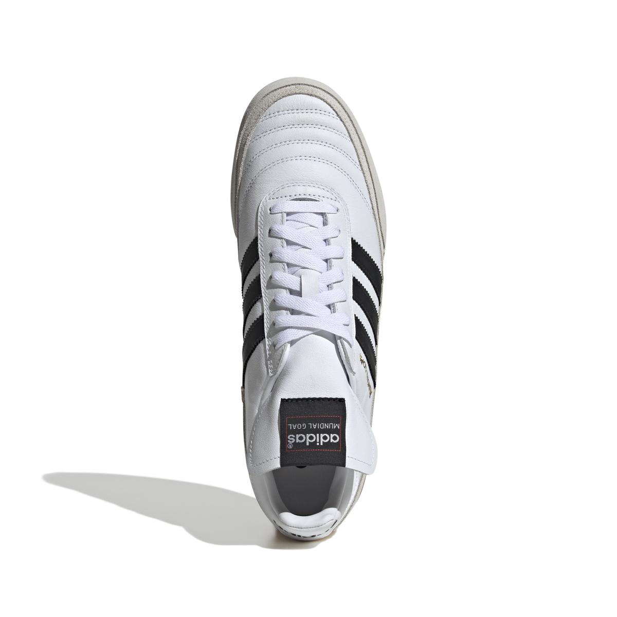 product/a/d/adidas_id4047_2_footwear_photography_top_portrait_view_white.jpg