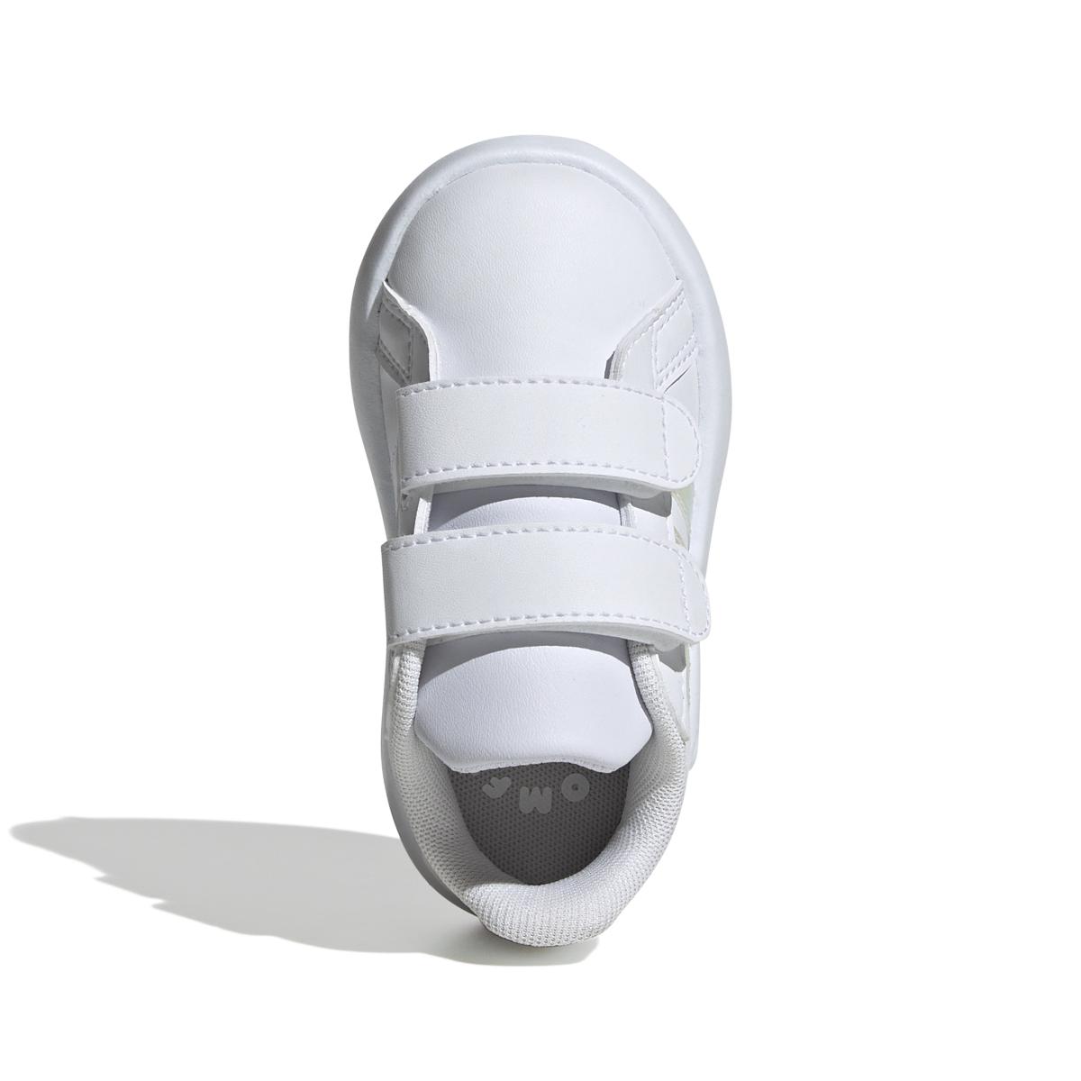 product/a/d/adidas_id5265_3_footwear_photography_top_portrait_view_white.jpg