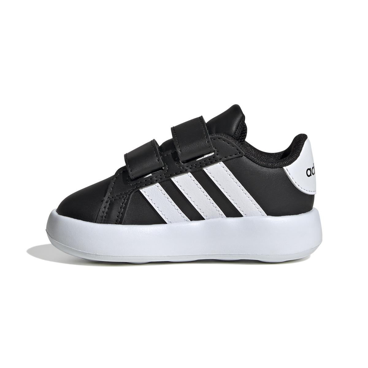 product/a/d/adidas_id5272_5_footwear_photography_side_medial_center_view_white.jpg