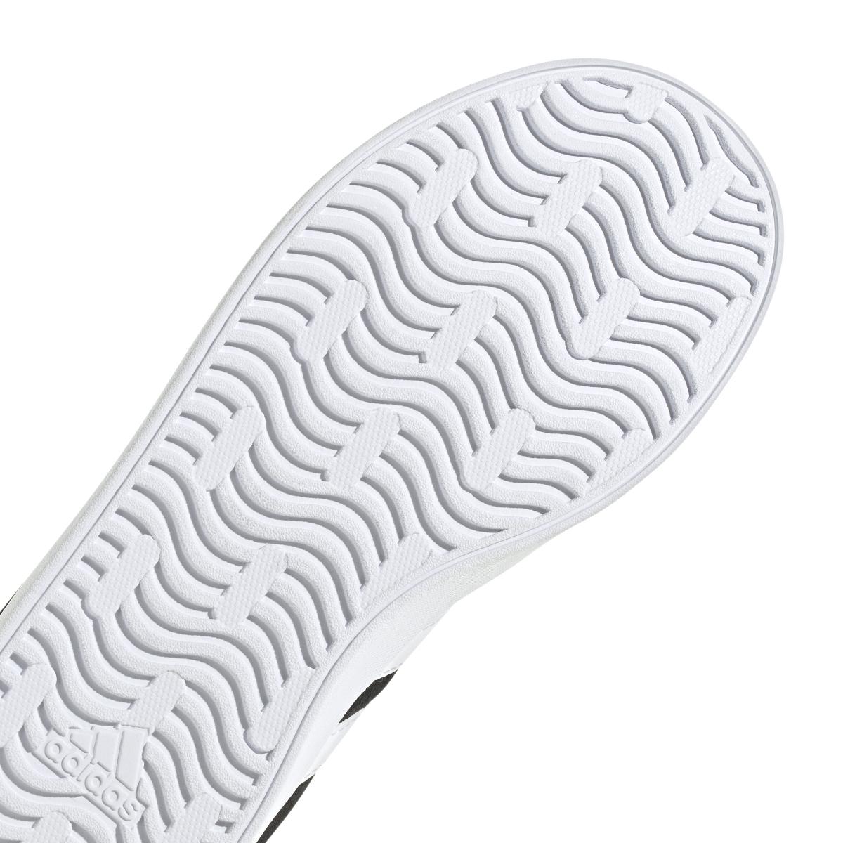 product/a/d/adidas_id6313_9_footwear_photography_detail_view_2_white.jpg