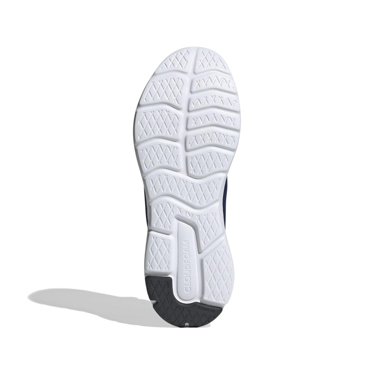 product/a/d/adidas_id6521_4_footwear_photography_bottom_view_white-nw091625.jpg
