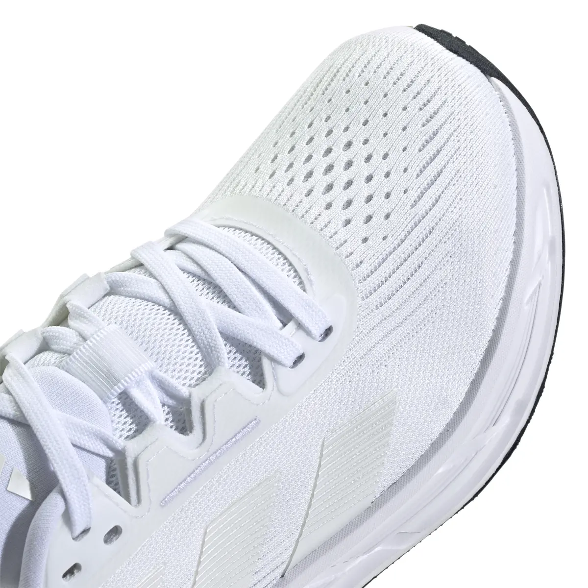 product/a/d/adidas_id8746_8_footwear_photography_detail_view_1_white.jpg