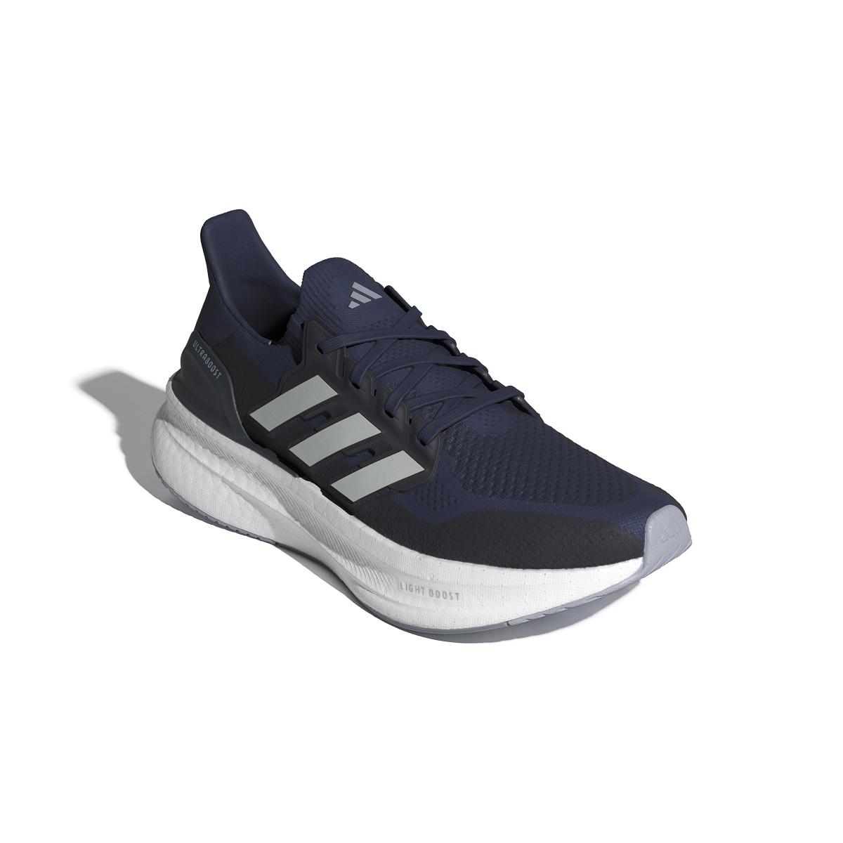 product/a/d/adidas_id8817_6_footwear_photography_front_lateral_top_view_white.jpg