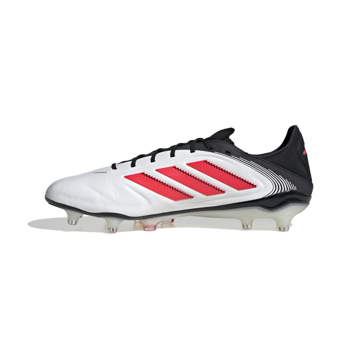 product/a/d/adidas_id9037_4_footwear_photography_side_medial_center_view_white.jpg