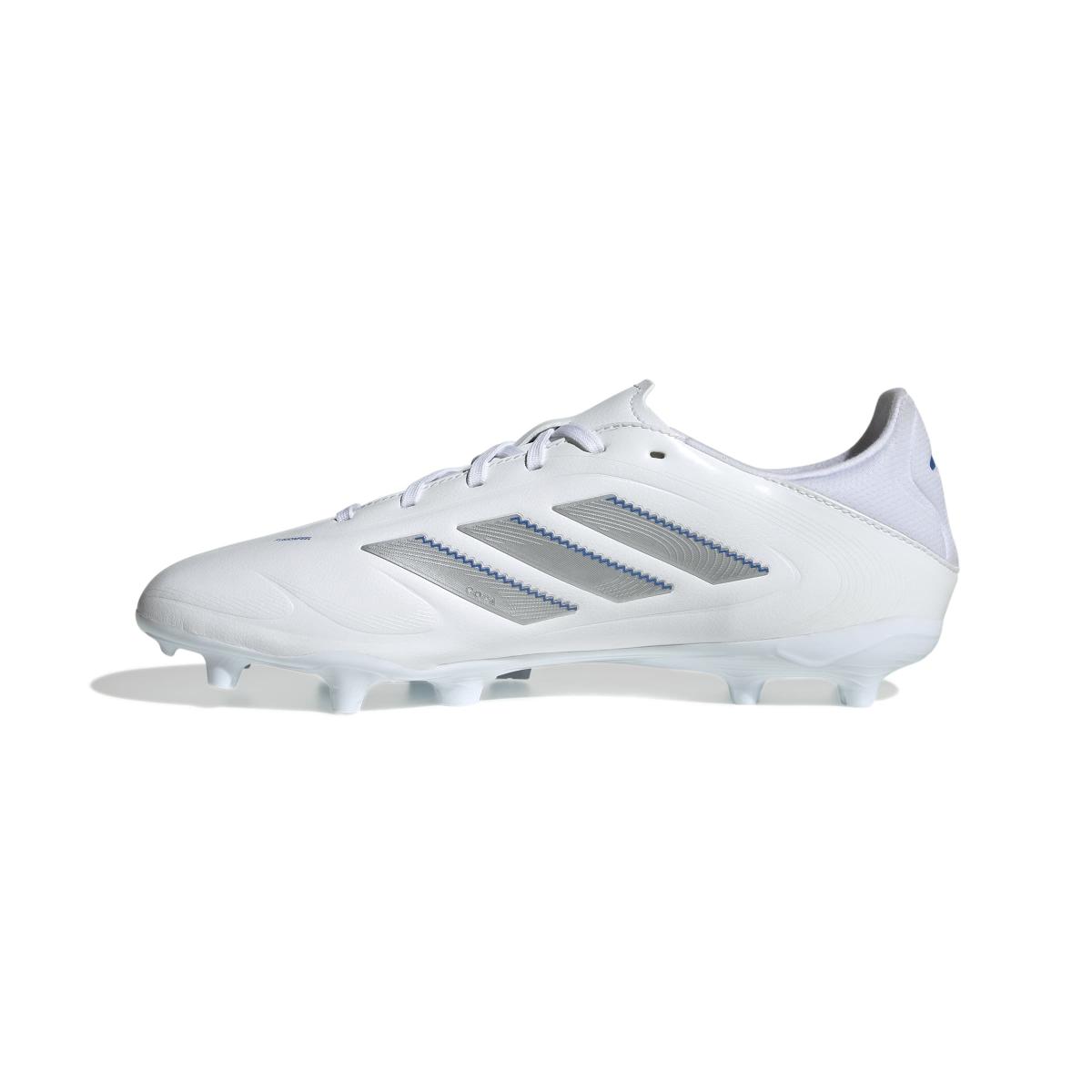 product/a/d/adidas_id9051_4_footwear_photography_side_medial_center_view_white-nw091625.jpg