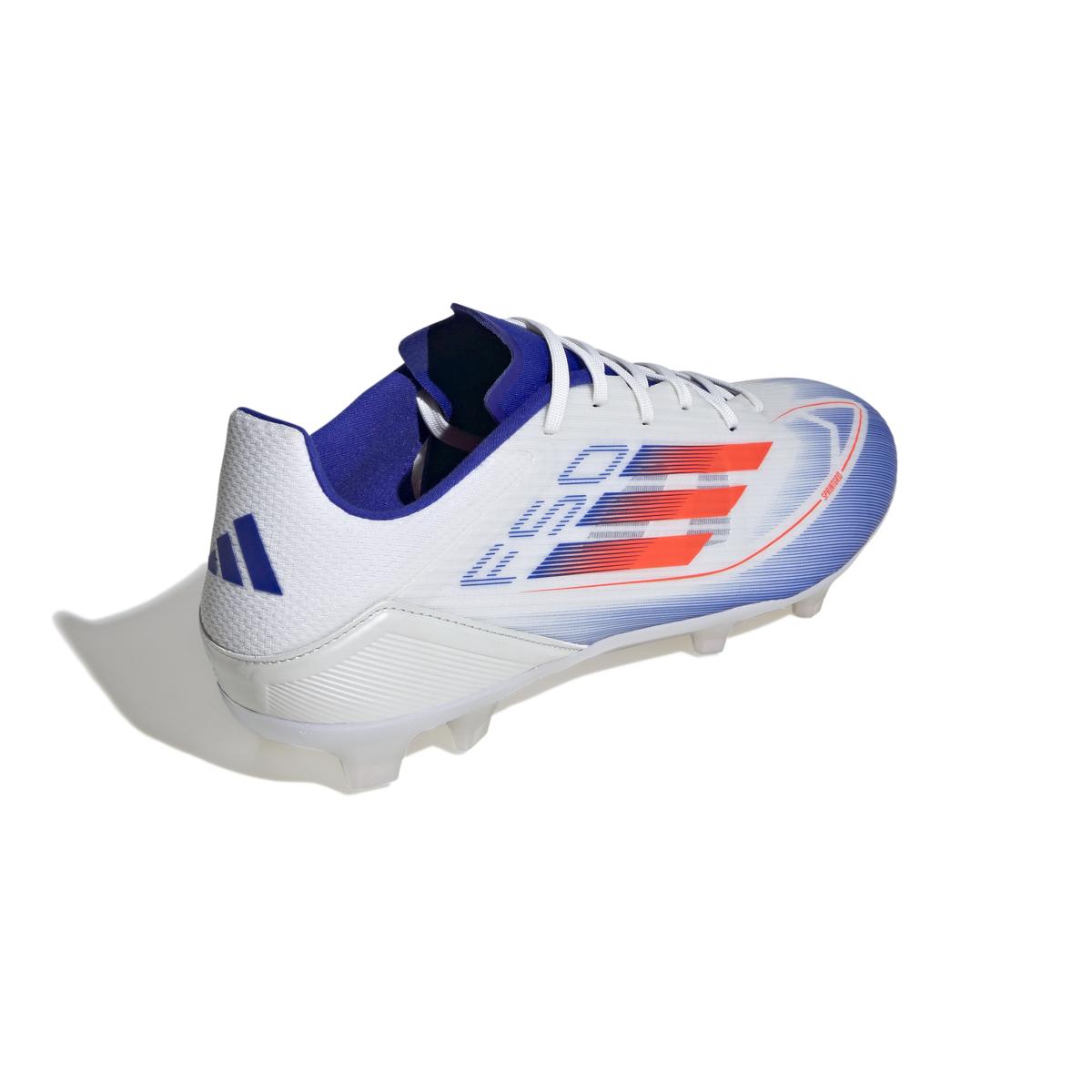 product/a/d/adidas_ie0601_6_footwear_photography_back_lateral_top_view_white-nw052424.jpg