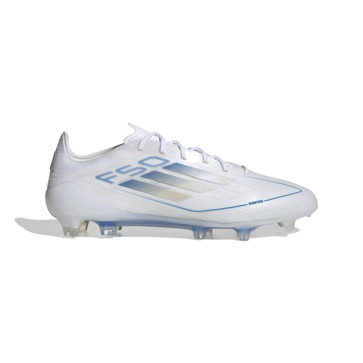 product/a/d/adidas_ie1204_1_footwear_photography_side_lateral_center_view_white.jpg