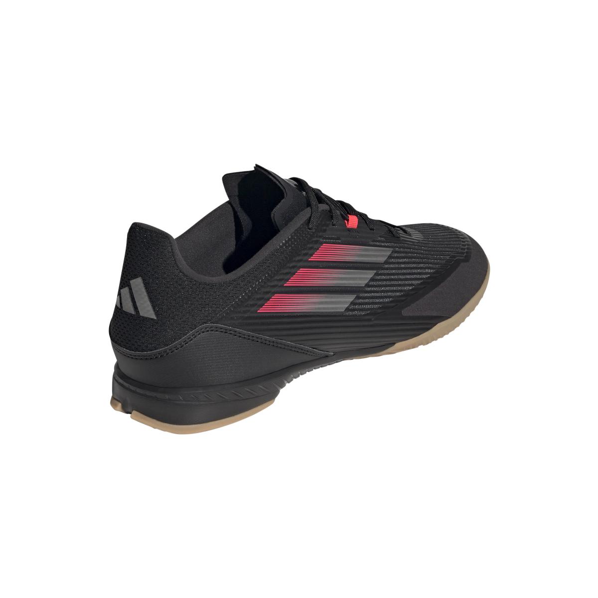 product/a/d/adidas_ie1227_cblack-ironmt-lucred_6.jpg