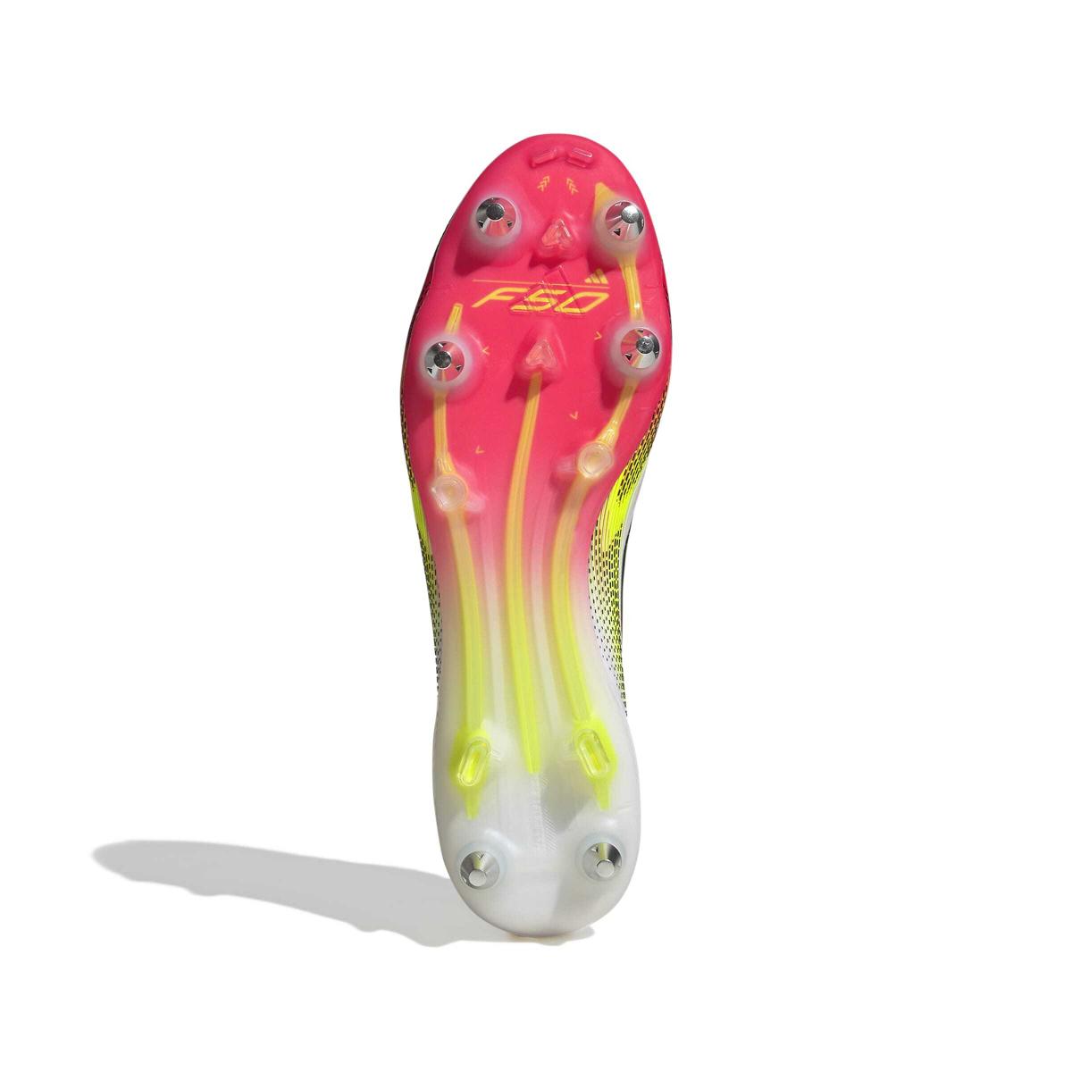 product/a/d/adidas_ie1258_3_footwear_photography_bottom_view_white-nw091625.jpg