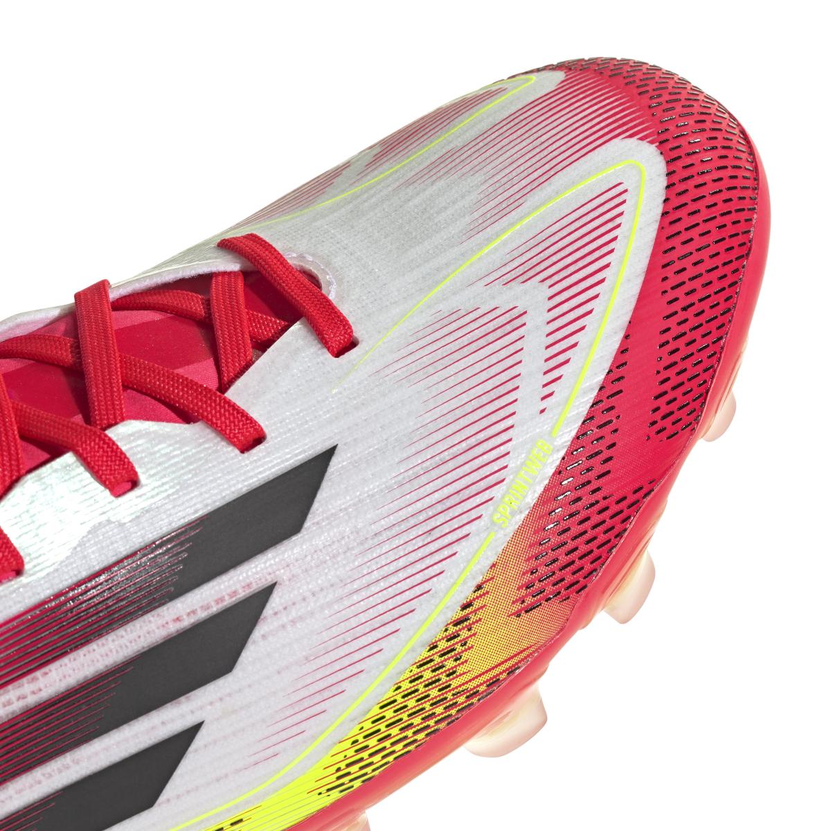 product/a/d/adidas_ie1275_8_footwear_photography_detail_view_2_white.jpg