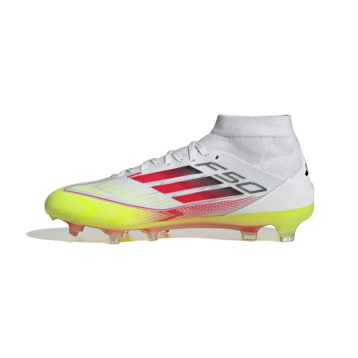 product/a/d/adidas_ie1462_4_footwear_photography_side_medial_center_view_white.jpg