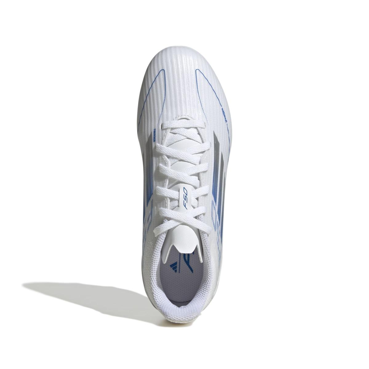 product/a/d/adidas_ie3748_2_footwear_photography_top_portrait_view_white-nw091625.jpg