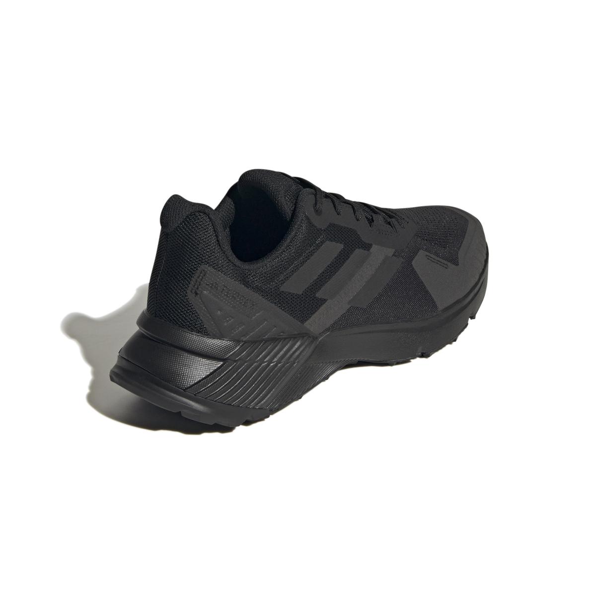 product/a/d/adidas_ie7637_7_footwear_photography_back_lateral_top_view_white.jpg