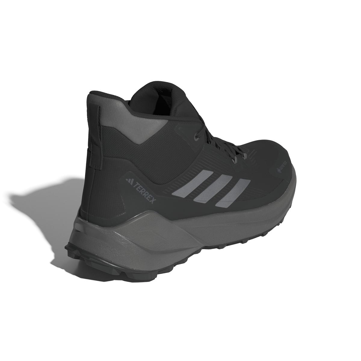 product/a/d/adidas_ie9062_7_footwear_photography_back_lateral_top_view_white.jpg