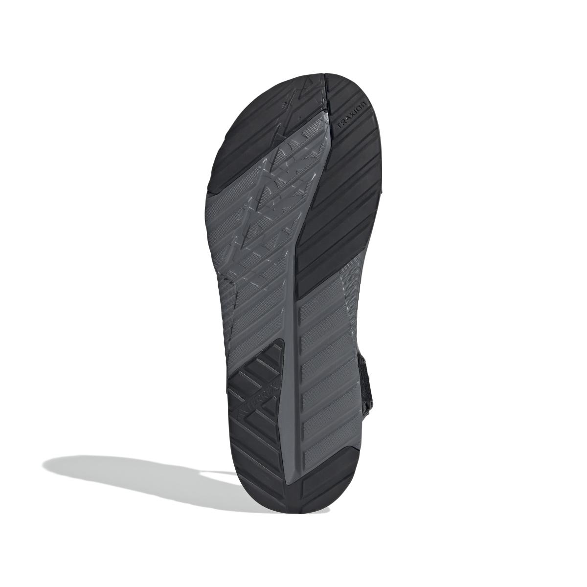 product/a/d/adidas_if3103_4_footwear_photography_bottom_view_white.jpg