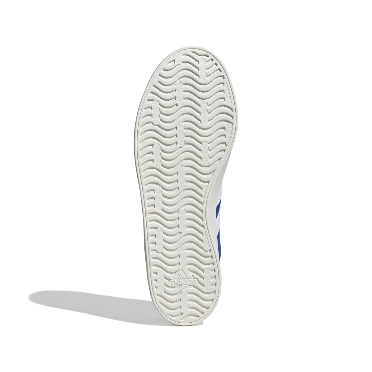 product/a/d/adidas_if4458_4_footwear_photography_bottom_view_white.jpg