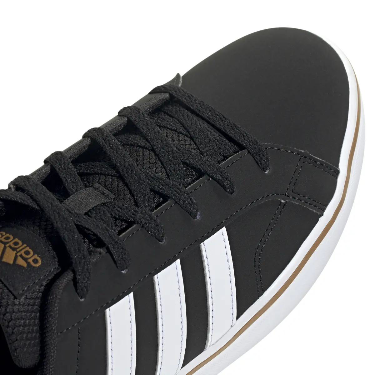 product/a/d/adidas_if4515_8_footwear_photography_detail_view_1_white.jpg