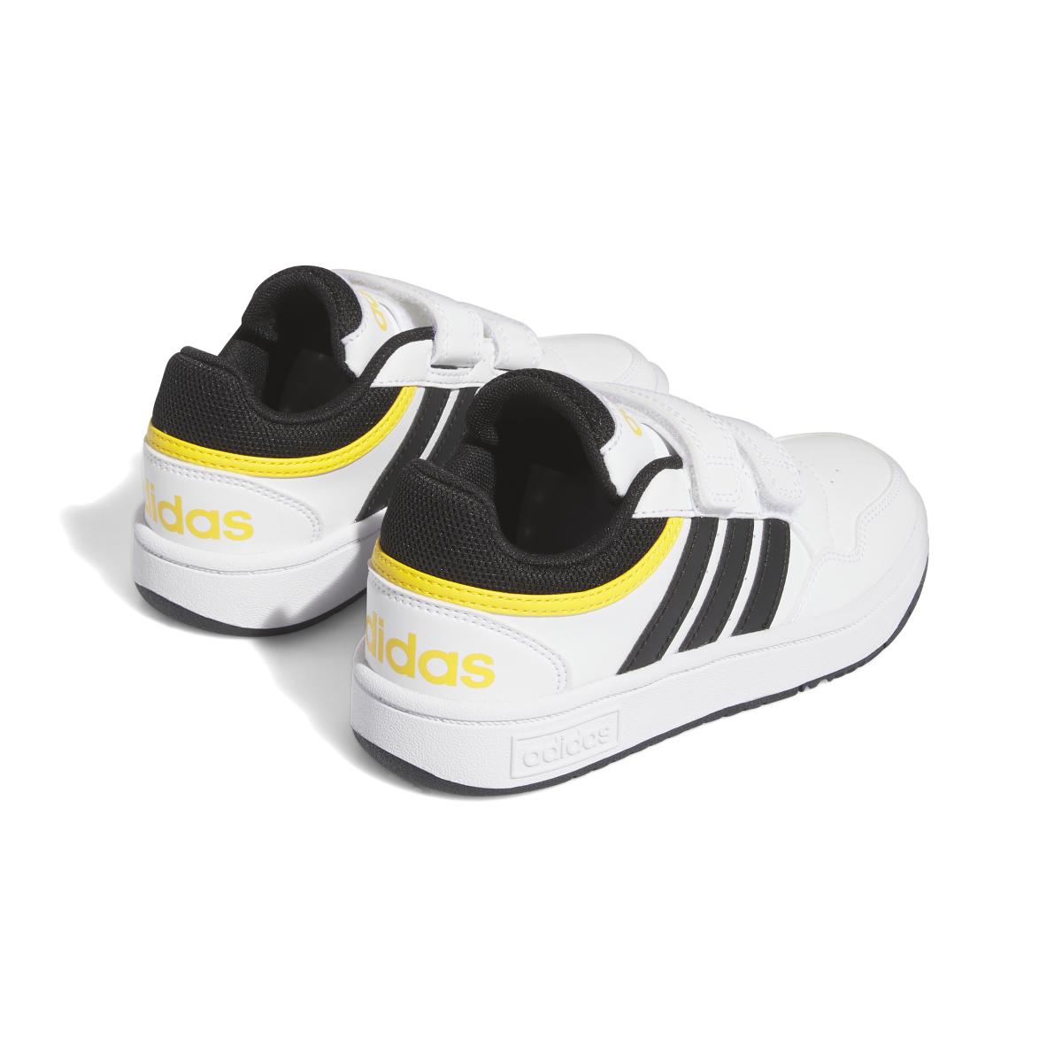 product/a/d/adidas_if5316_7_footwear_photography_back_lateral_top_view_white.jpg