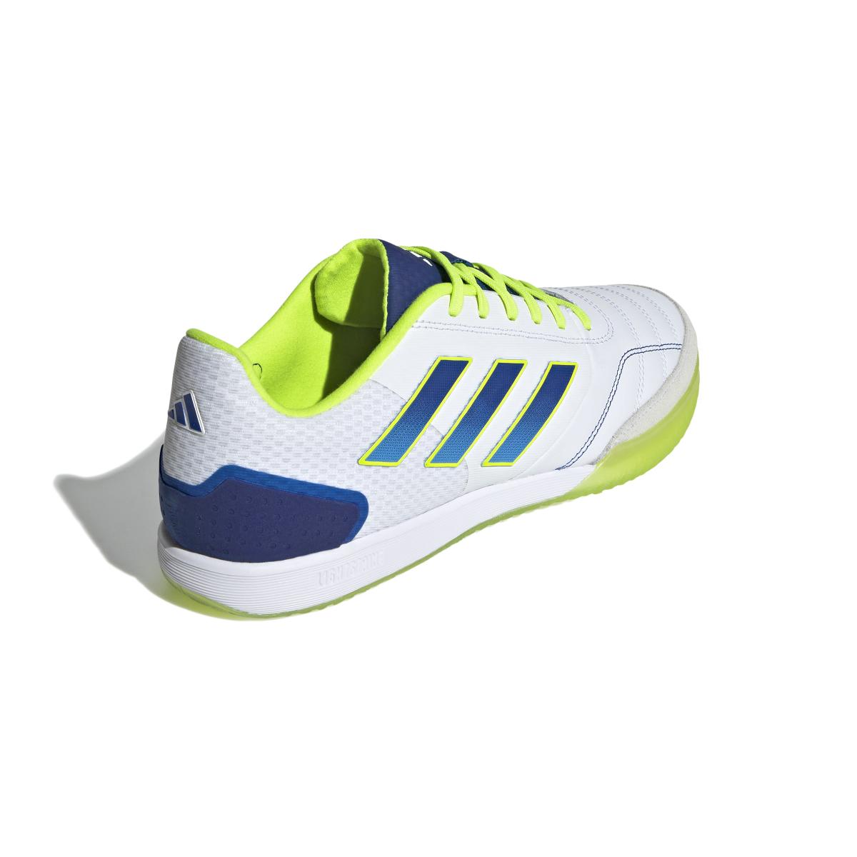 product/a/d/adidas_if6906_6_footwear_photography_back_lateral_top_view_white-nw052424.jpg
