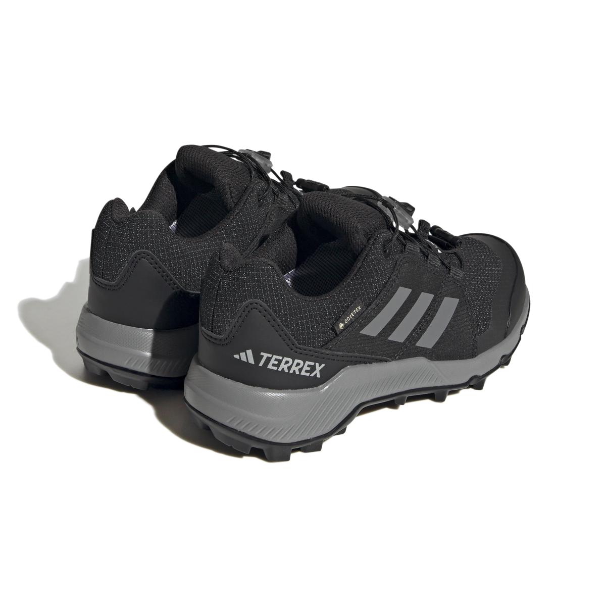 product/a/d/adidas_if7519_7_footwear_photography_back_lateral_top_view_white.jpg