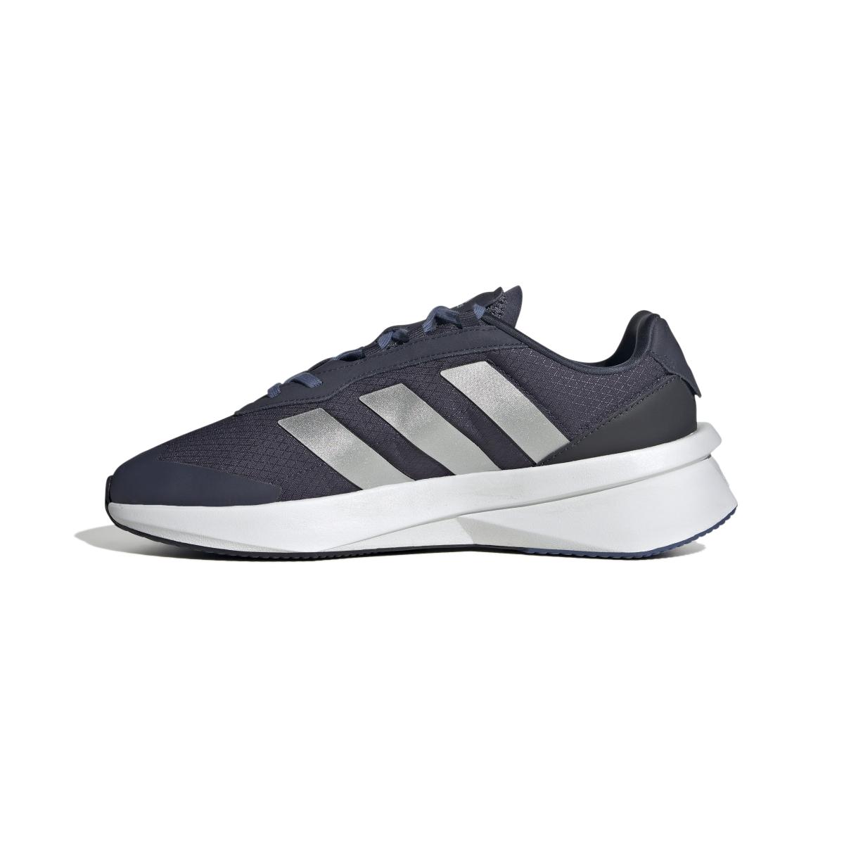 product/a/d/adidas_ig2378_5_footwear_photography_side_medial_center_view_white.jpg