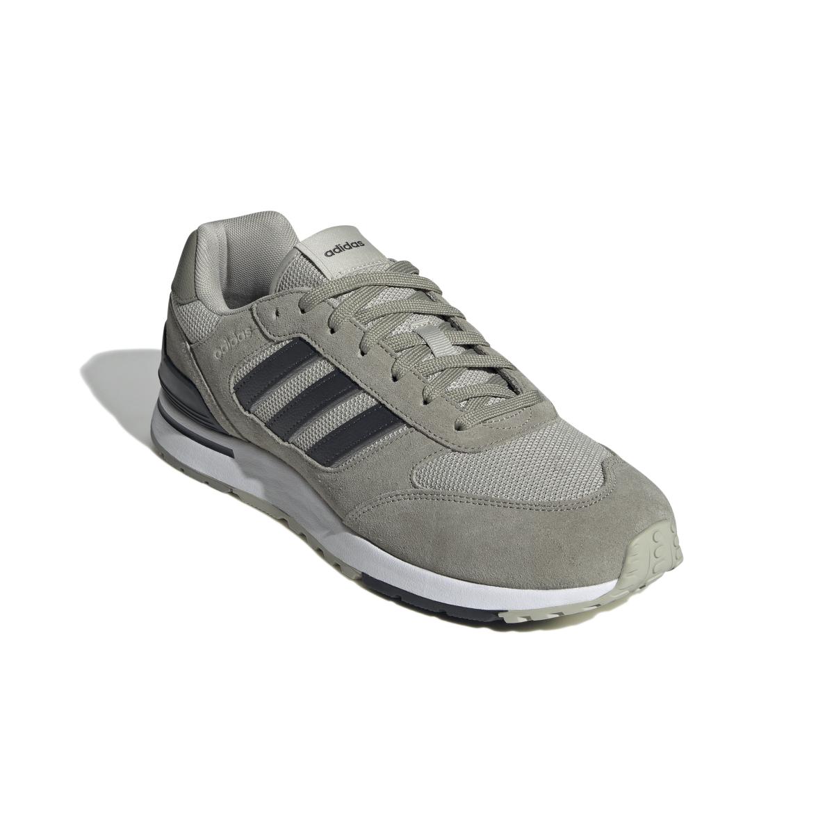 product/a/d/adidas_ig3532_6_footwear_photography_front_lateral_top_view_white.jpg