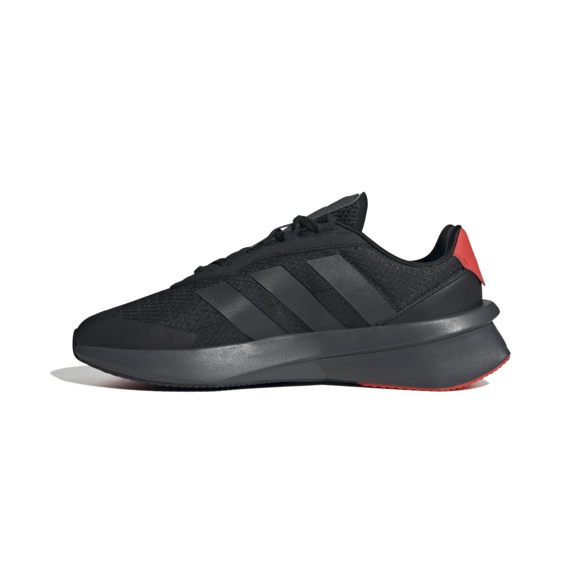 product/a/d/adidas_ig4011_5_footwear_photography_side_medial_center_view_white.jpg