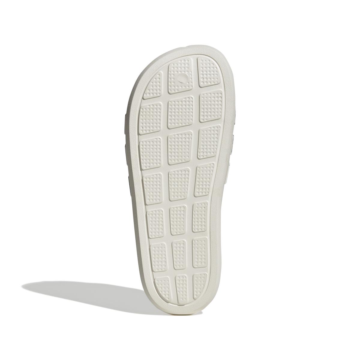product/a/d/adidas_ig6858_4_footwear_photography_bottom_view_white.jpg