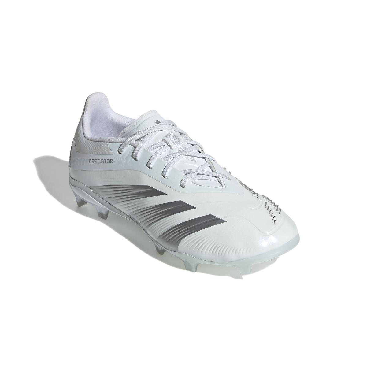 product/a/d/adidas_ig7744_5_footwear_photography_front_lateral_top_view_white-030824.jpg