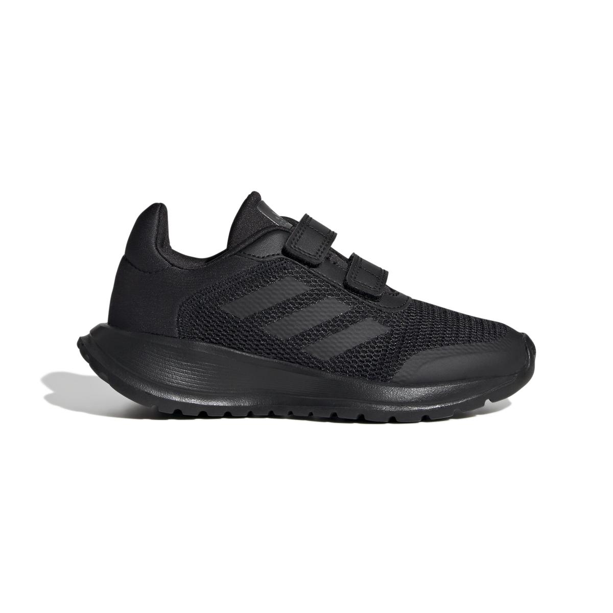 product/a/d/adidas_ig8568_1_footwear_photography_side_lateral_center_view_white.jpg
