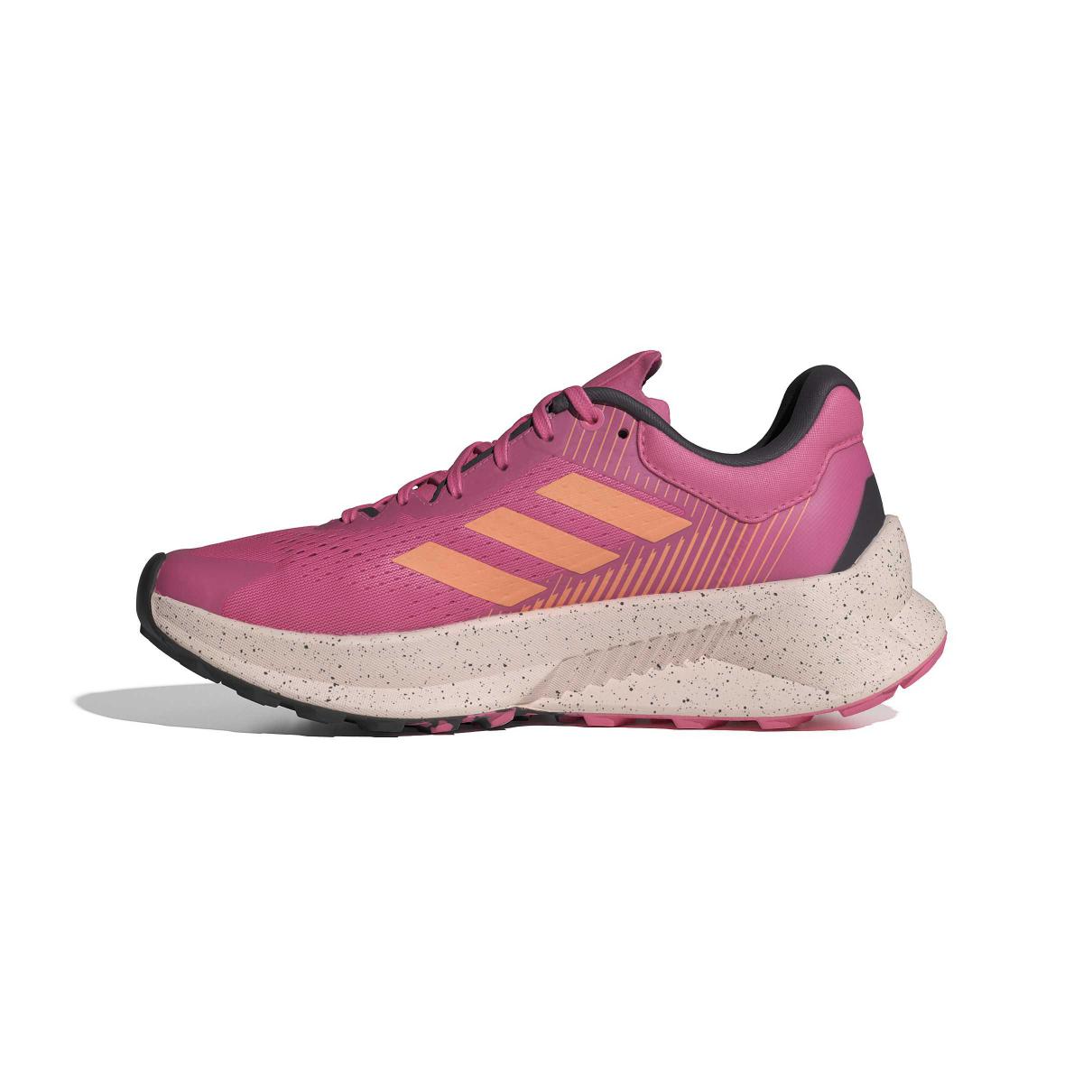 product/a/d/adidas_ig8924_5_footwear_photography_side_medial_center_view_white-nw091625.jpg