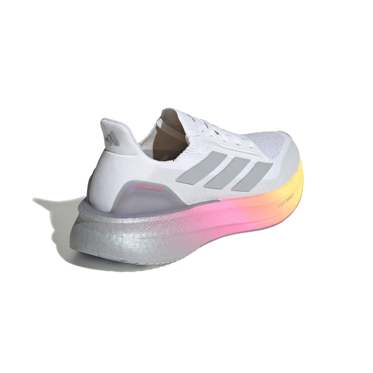 product/a/d/adidas_ih0638_7_footwear_photography_back_lateral_top_view_white.jpg