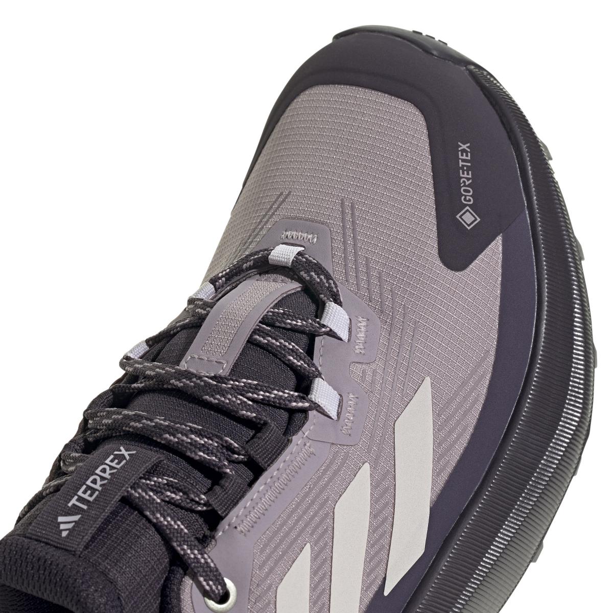 product/a/d/adidas_ih3544_8_footwear_photography_detail_view_1_white.jpg