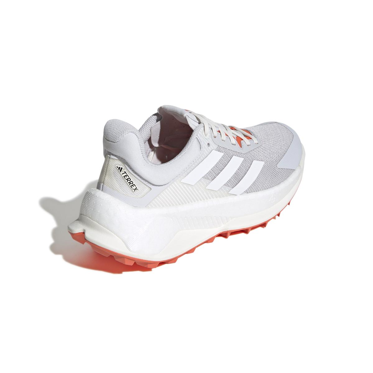 product/a/d/adidas_ih3791_7_footwear_photography_back_lateral_top_view_white-nw091625.jpg