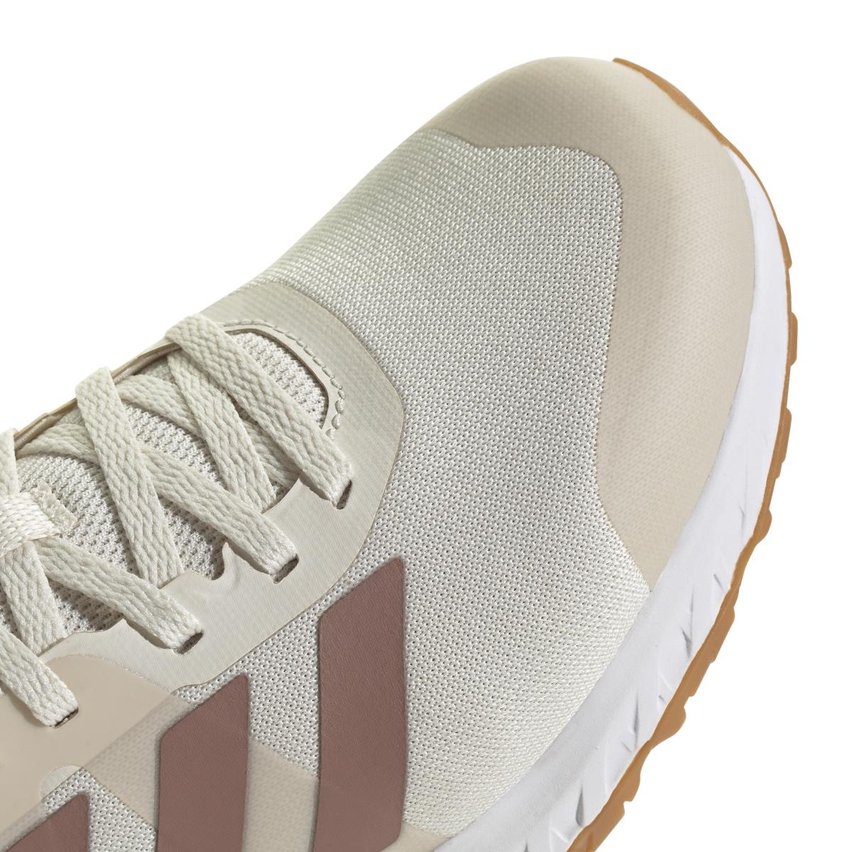 product/a/d/adidas_ih5258_8_footwear_photography_detail_view_1_white-nw091625.jpg