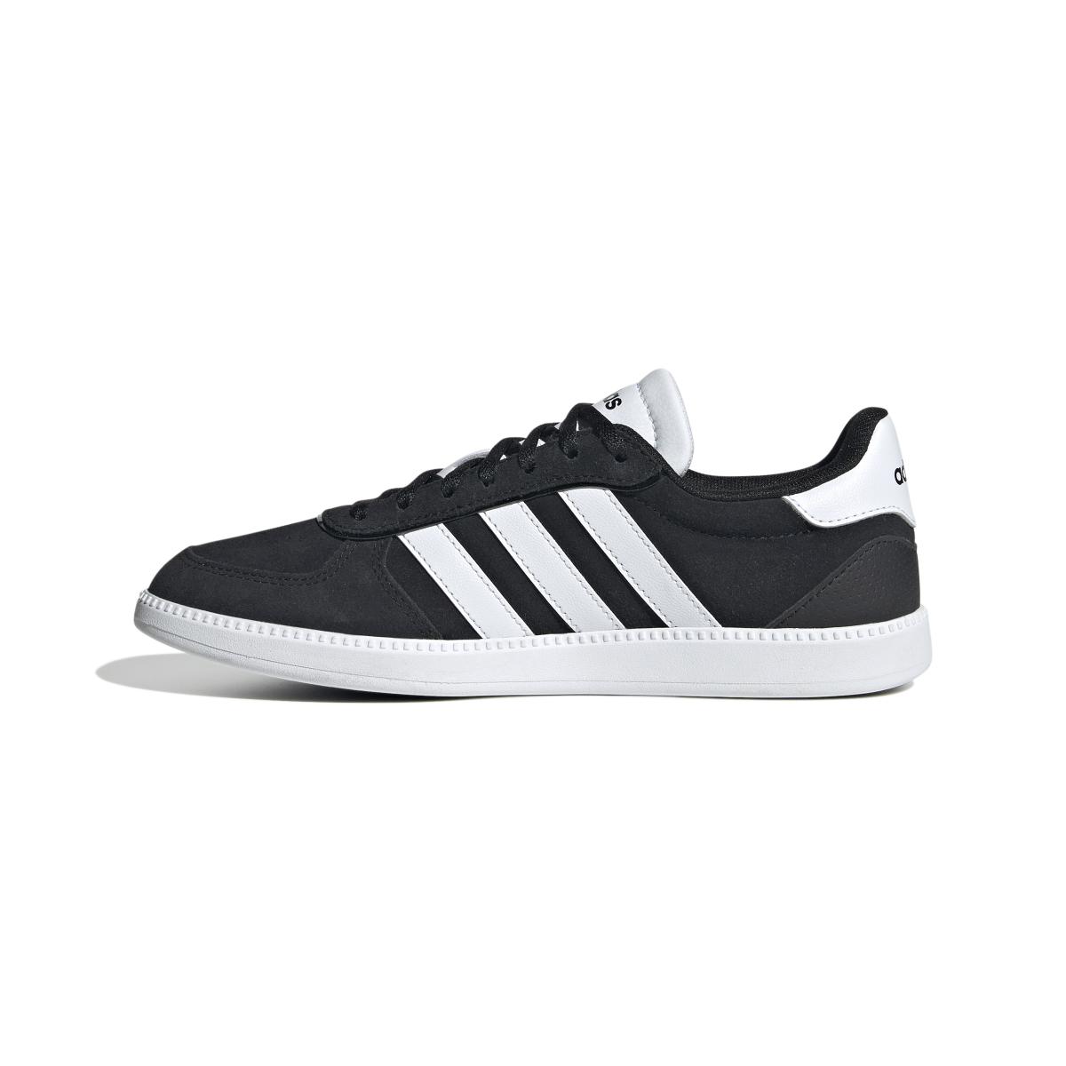 product/a/d/adidas_ih5466_5_footwear_photography_side_medial_center_view_whiterep2.jpg