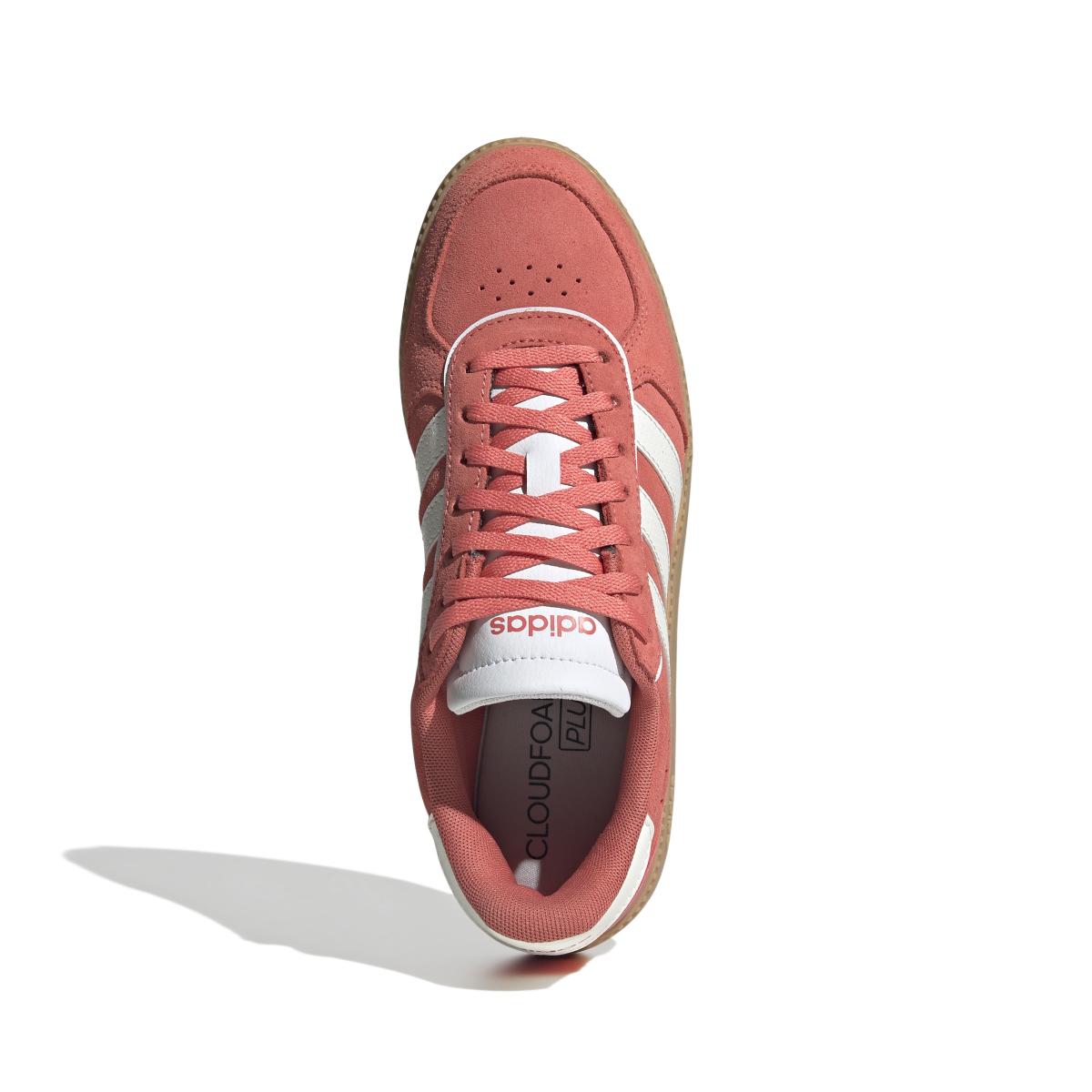 product/a/d/adidas_ih5470_3_footwear_photography_top_portrait_view_whiterep2.jpg