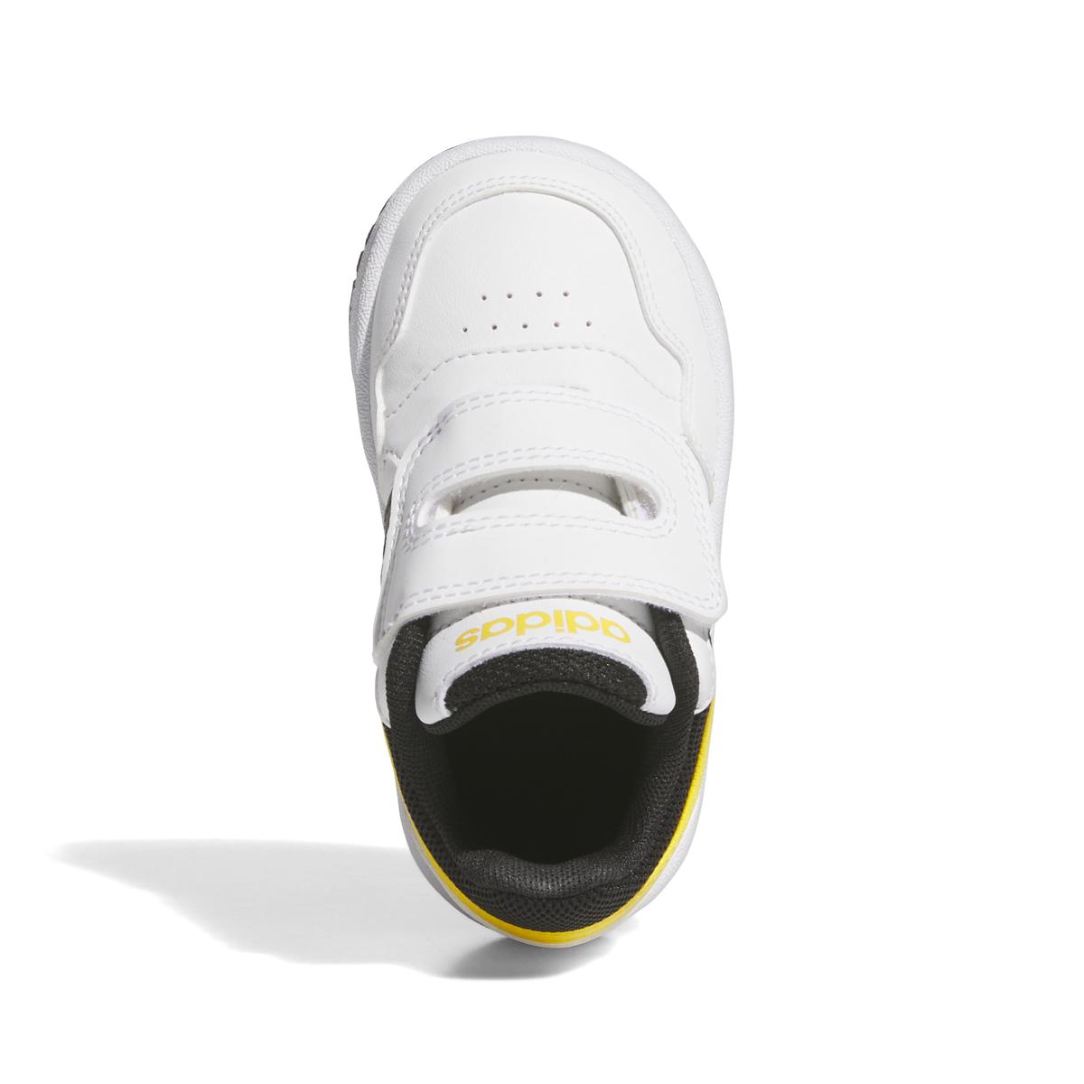 product/a/d/adidas_ih7900_3_footwear_photography_top_portrait_view_white.jpg