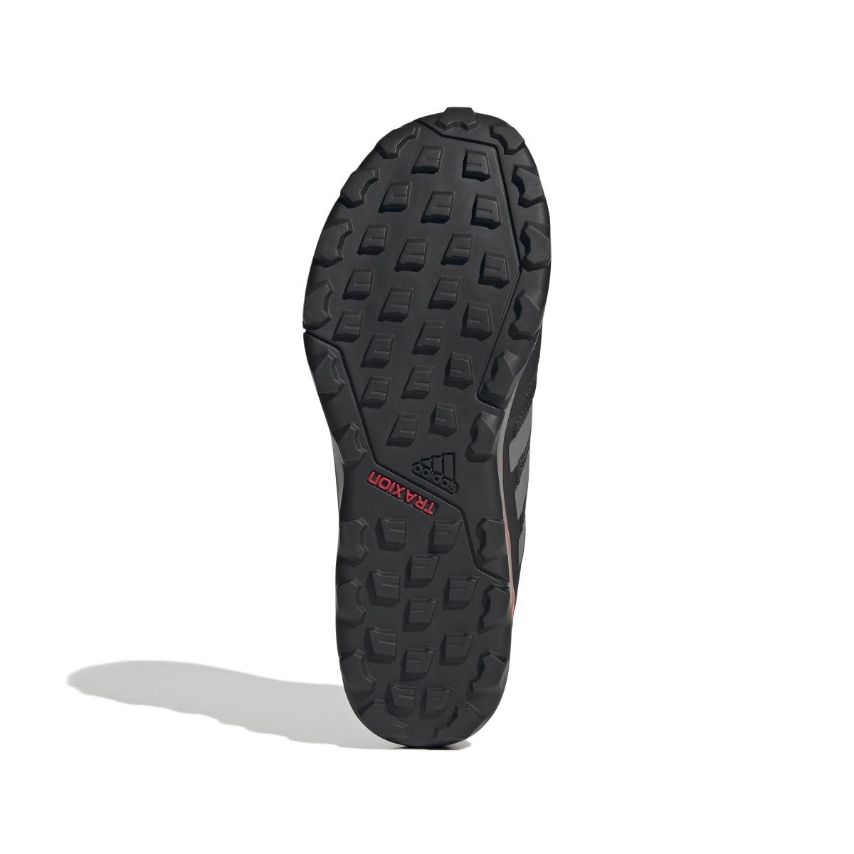 product/a/d/adidas_ih7930_4_footwear_photography_bottom_view_white.jpg