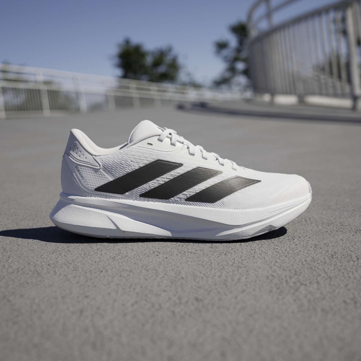 product/a/d/adidas_ih8223_15_footwear_photography_heromrktng_view_3-nw091625.jpg