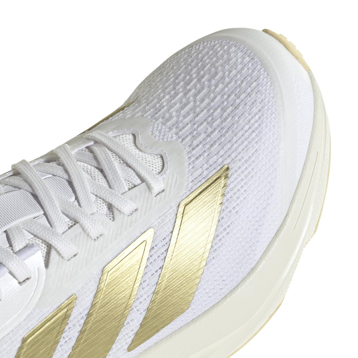 product/a/d/adidas_ih8226_8_footwear_photography_detail_view_1_white-nw091625.jpg