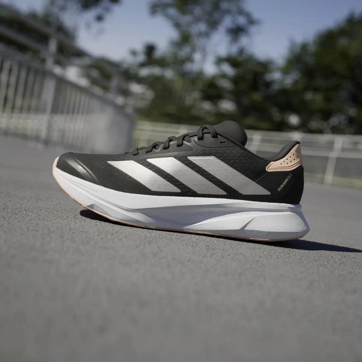 product/a/d/adidas_ih8230_20_footwear_photography_heromrktng_view_7-nw091625.jpg