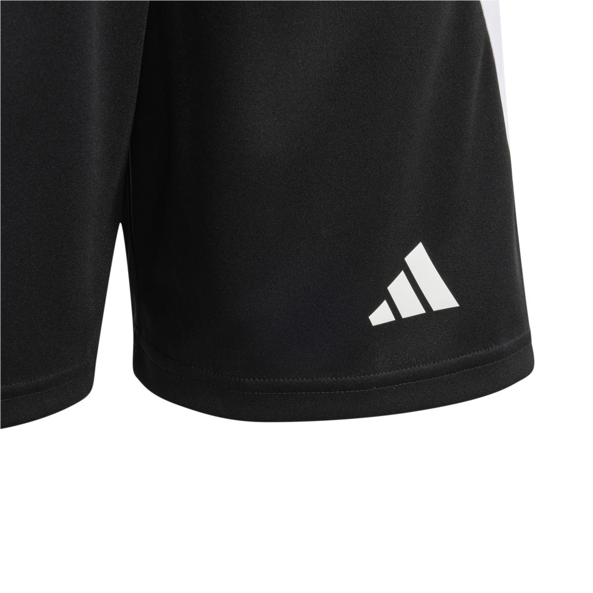 product/a/d/adidas_ik5751_4_apparel_photography_detail_view_1_white.jpg