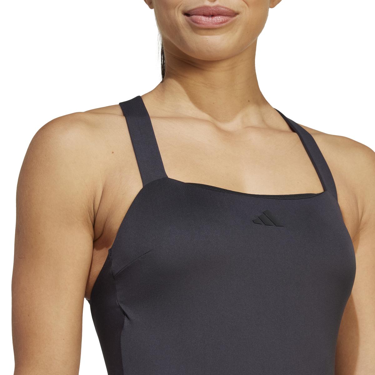 product/a/d/adidas_im8559_black-white_7.jpg
